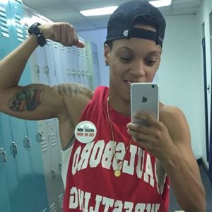 Meet your Posher, Jade